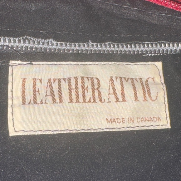 Leather Attic purse - Picture 2 of 3